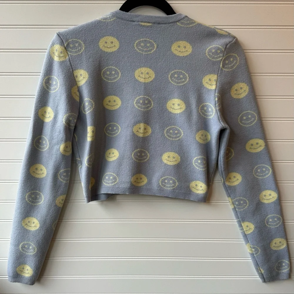 Bailey Rose cropped preppy smiley face sweater. Juniors size large.